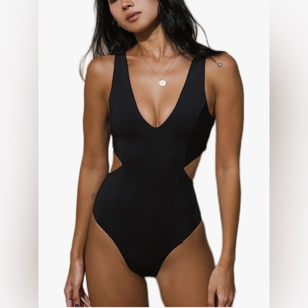 Women’s One Piece Swimsuit Cut Out Monokini Swimwear